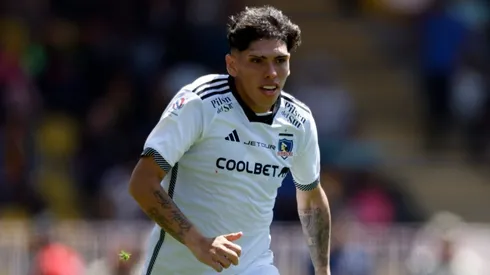 El mediocampista albo sigue sumando críticas en su paso por el Cacique.