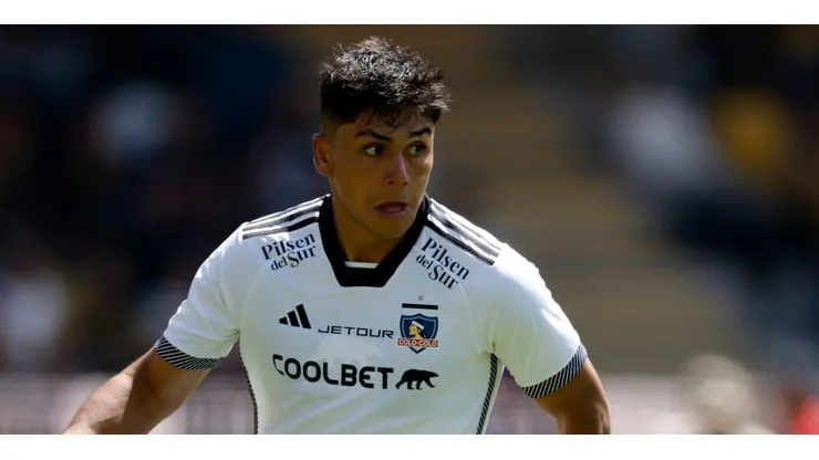 Pizarro sigue en deuda en su estadía en Colo Colo.