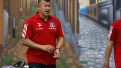 Jorge Almirón podría tener a un cuerto refuerzo en Colo Colo. (Foto: Andrés Pina/Photosport)