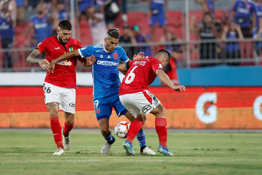 La U derrotó a O’Higgins por la cuenta mínima. | Foto: Photosport