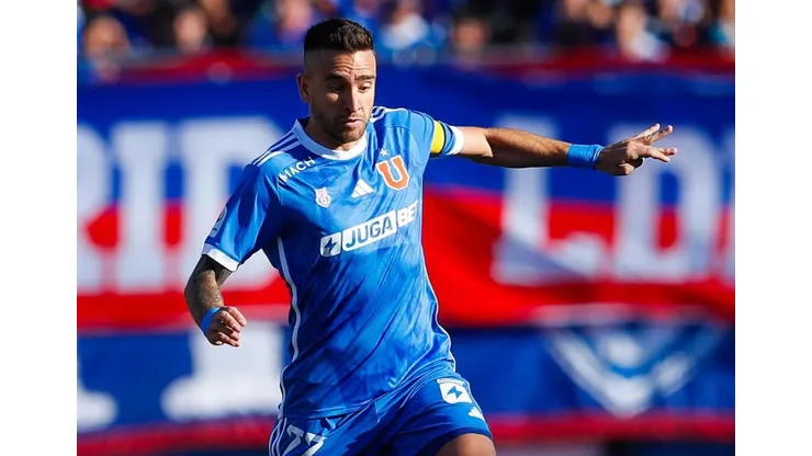 Matías Zaldivia recibió una ovación de los hinchas de la U.