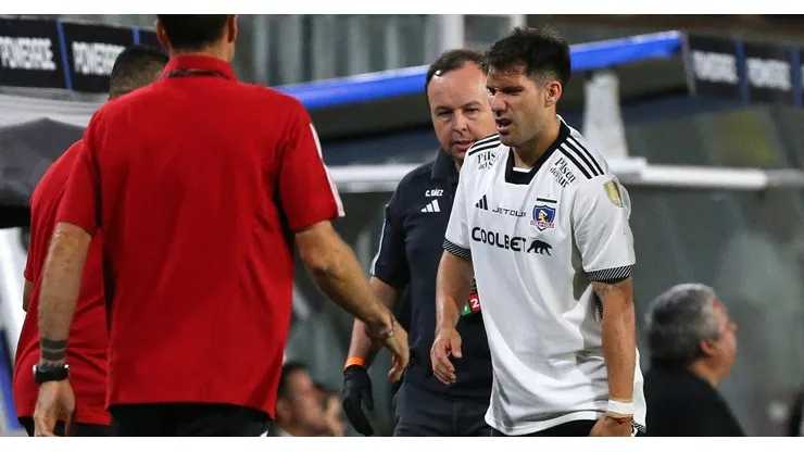El volante albo sufrió la rotura del ligamento cruzado de la rodilla izquierda.