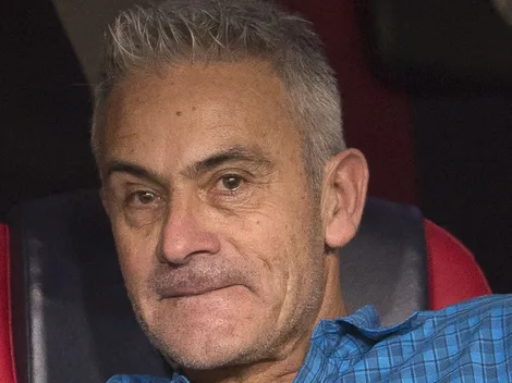 Juvenal Olmos revela el cambio que haría en la UC: “Atrás necesitas un tipo que te ordene"