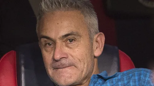 Juvenal Olmos confiesa que realizaría un cambio en el arco de la Universidad Católica. (Foto: Photosport)