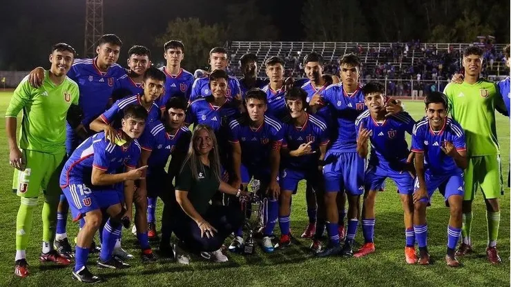 Joya uruguaya ilusiona en la U tras duelo ante Chimbarongo
