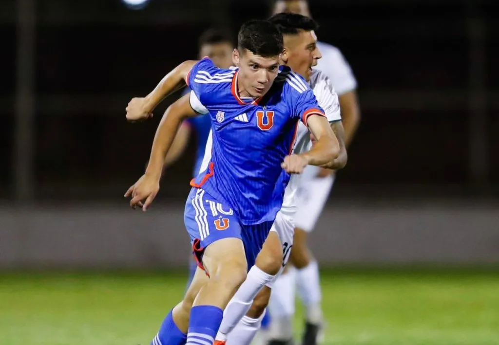 Agustín Arce convirtió un golazo para Universidad de Chile.