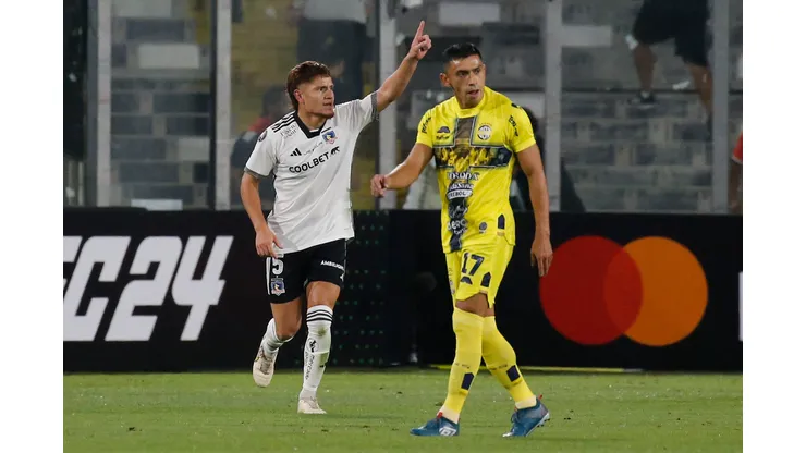 Leonardo Gil abrió el marcador en el Colo Colo vs Sportivo Trinidense. (Foto: Dragomir Yankovic/Photosport)