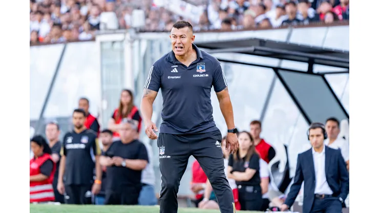 Jorge Almirón alista un cambio de esquema en Colo Colo. (Foto: Guillermo Salazar)