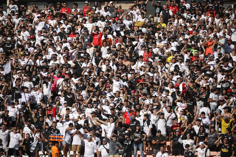Colo Colo ha tenido que convivir con la violencia este año. | Foto: Photosport