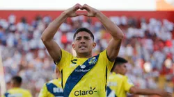 Martínez fue la figura de Everton en la goleada ante la UC.