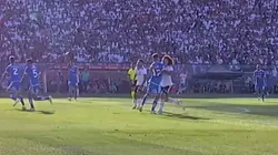 El VAR interpreta que no había jugada de Maximiliano Falcón en contacto con el brazo a Fabián Hormazábal. (Foto: Campeonato Chileno)