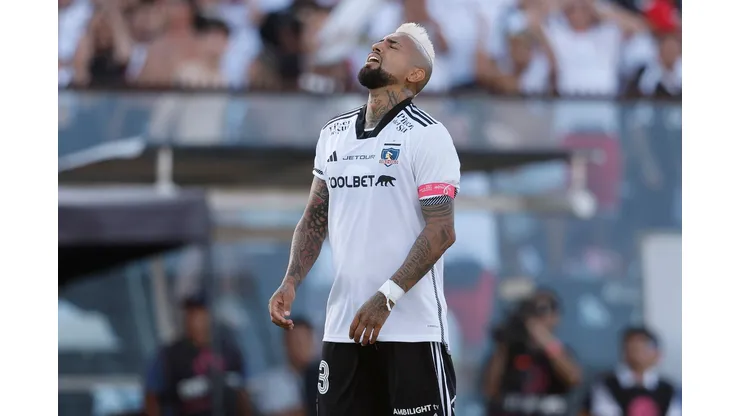 Colo Colo recibe mala noticia por Arturo Vidal. (Foto: Photosport)