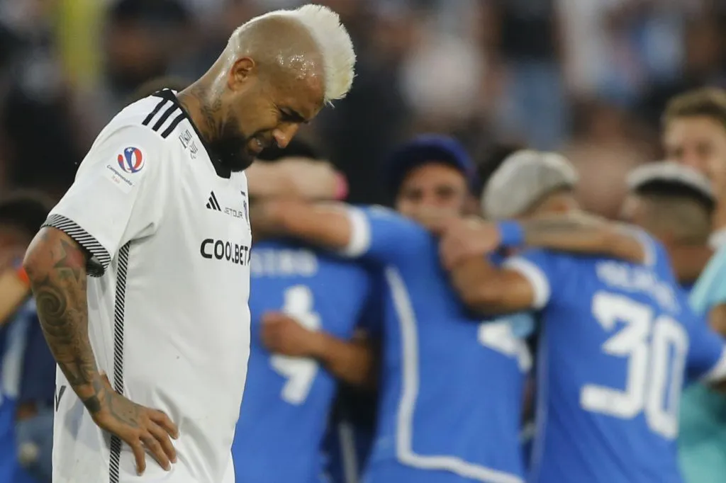 Tito Awad se lanzó con todo contra Arturo Vidal.