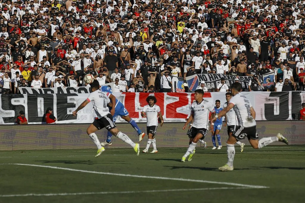 Juan Cristóbal Guarello aseguró que Colo Colo fue un “desastre” en su partido ante la U (Foto: Photosport)