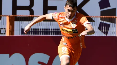 Bryan Ogaz partió a préstamo a Deportes Santa Cruz. (Foto: Photosport)