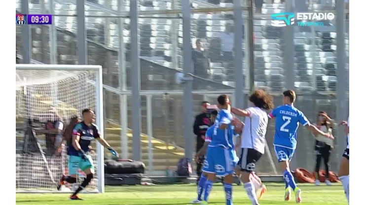 Maximiliano Falcón le dio un golpe en el rostro a Fabián Hormazábal. (Foto: TNT Sports)
