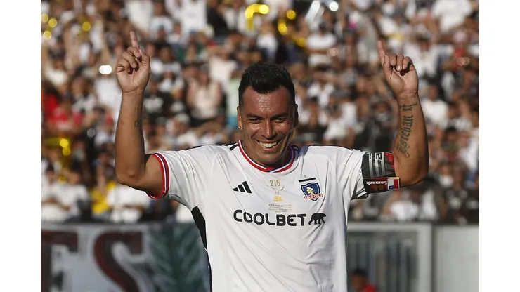 Esteban Paredes prepara su retorno al profesionalismo. (Foto: Photosport)