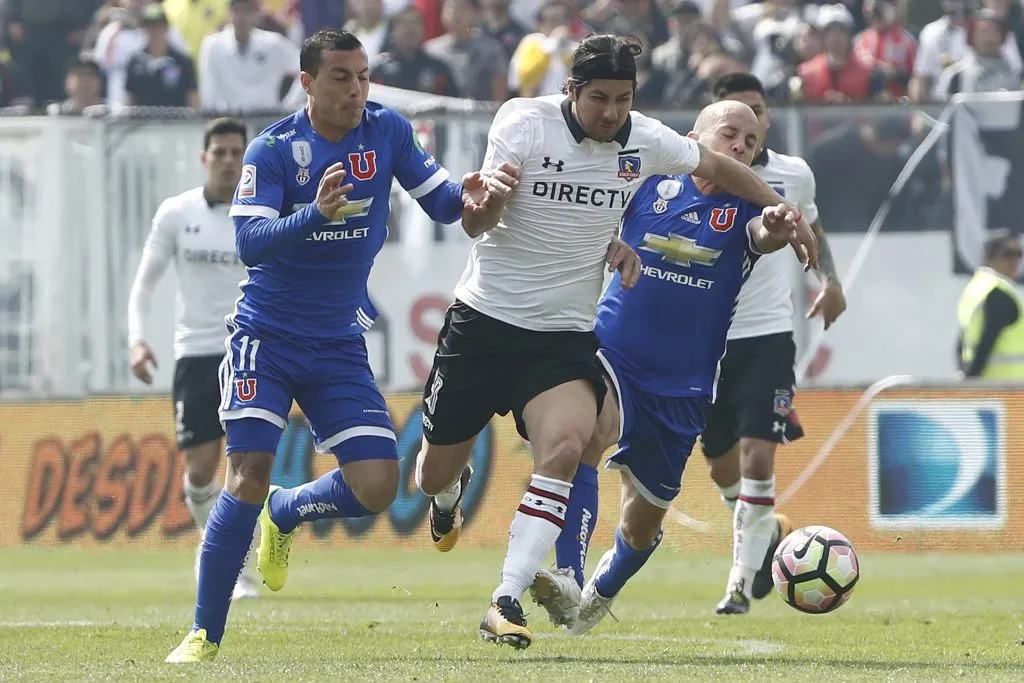 Valdés enfrentando a la U en el Estadio Monumental | FOTO: Felipe Zanca/Photosport