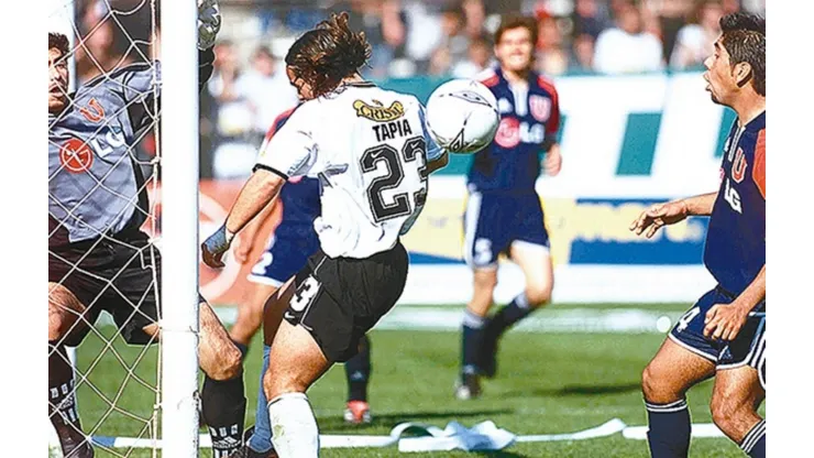 Desde hace 23 años que Colo Colo no pierde contra la U en el Estadio Monumental.
