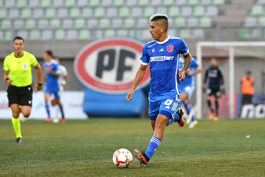 Fernández será clave para la U, según Coke Hevia. | Foto: Photosport