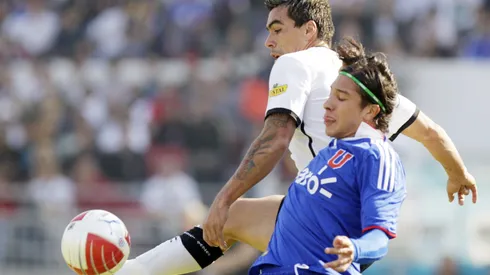 Esteban Paredes cree que Almirón tiene más presión que Álvarez.