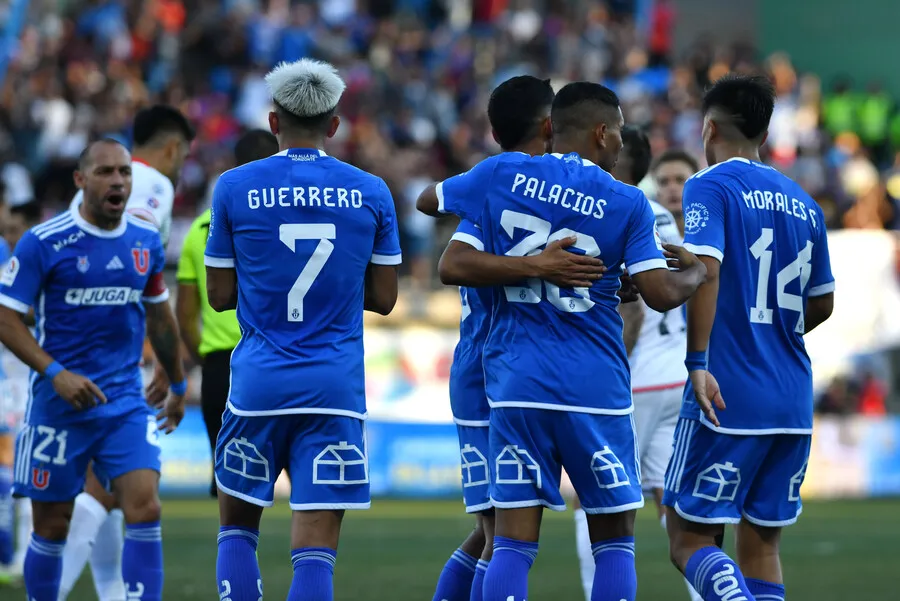Los azules quieren romper la historia este domingo (Photosport)