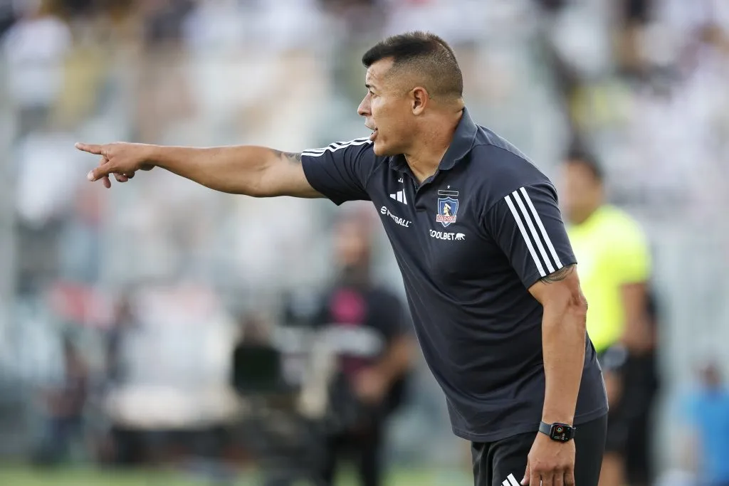 Jorge Almirón tendrá partidos claves en Colo Colo ante la Universidad de Chile y Sportivo Trinidense. (Foto: Photosport)