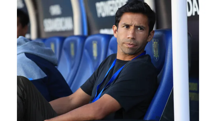 El entrenador dejó su cargo esta mañana cuando se preparaba a realizar el entrenamiento con el primer equipo
