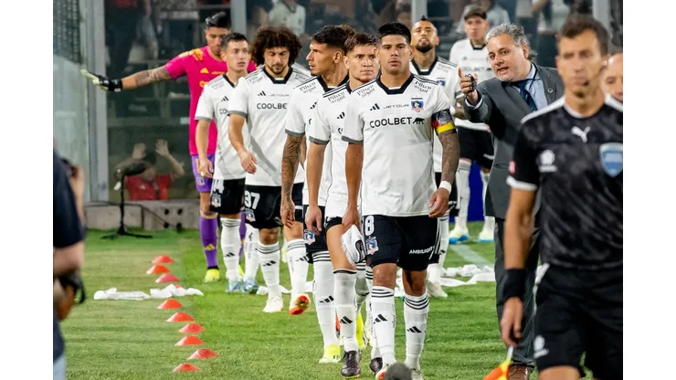 Plantel de Colo Colo protestó contra la dirigencia en medio de la participación en Copa Libertadores. (Foto: Guillermo Salazar)