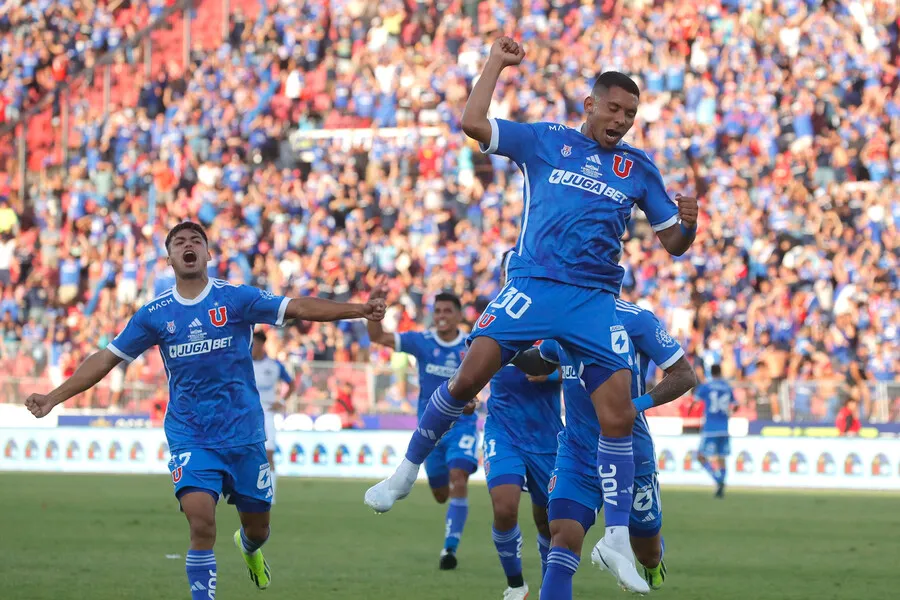 Palacios gritando con todo el gol ante Audax (Photosport)
