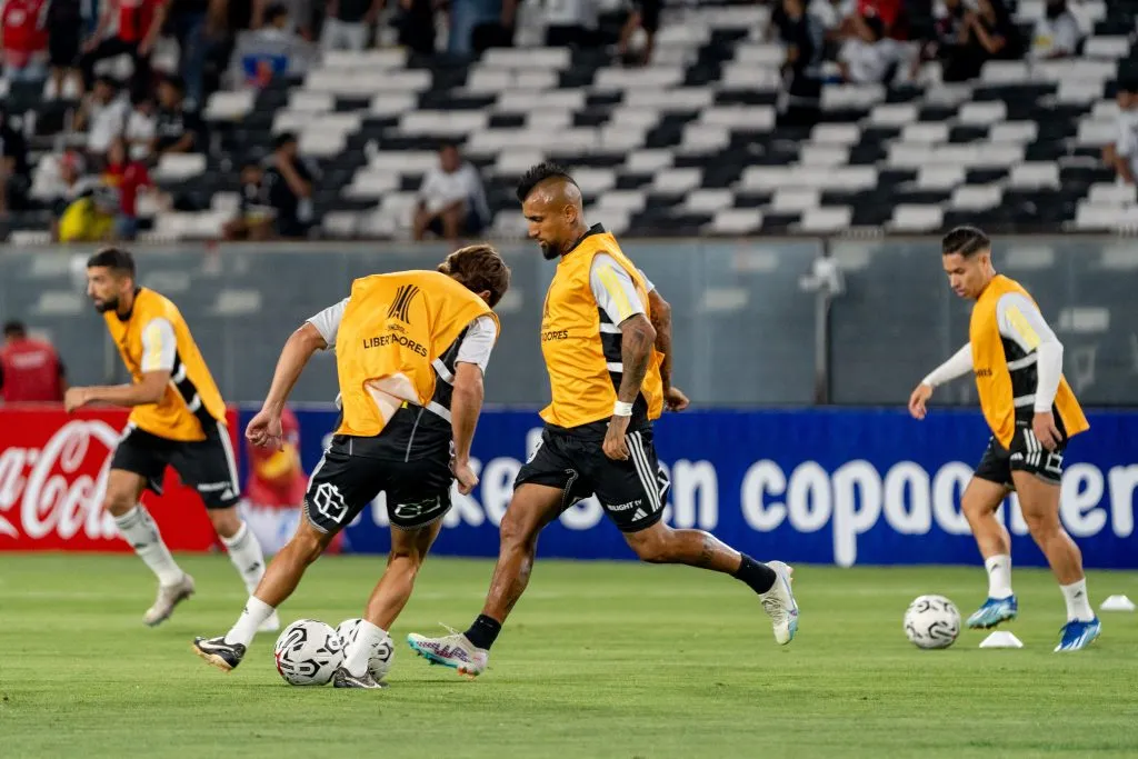 Arturo Vidal viajó con Colo Colo a Paraguay. (Foto: Guillermo Salazar)
