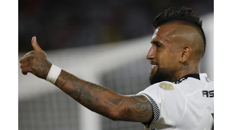 Arturo Vidal solo jugaría uno de los dos partidos de Colo Colo esta semana. (Foto: Dragomir Yankovic/Photosport)
