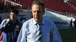 Pelusso alza la voz por los más de 20 años de la U sin ganar en Macul