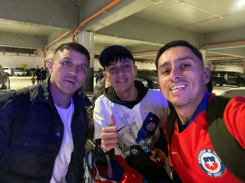 Alexis junto a Leandro Castillo y al profesor, Andrés Riveros (Archivo personal)