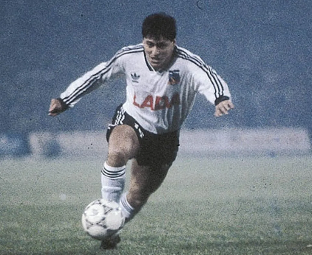 Pato Yáñez en su etapa como jugador de Colo Colo en la temporada 1991.