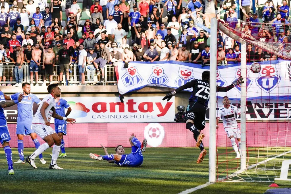 La U venció 3-1 a Deportes Copiapó y llega dulce al Superclásico