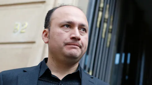 Valladares golpea la mesa tras conocer la sanción a Colo Colo.