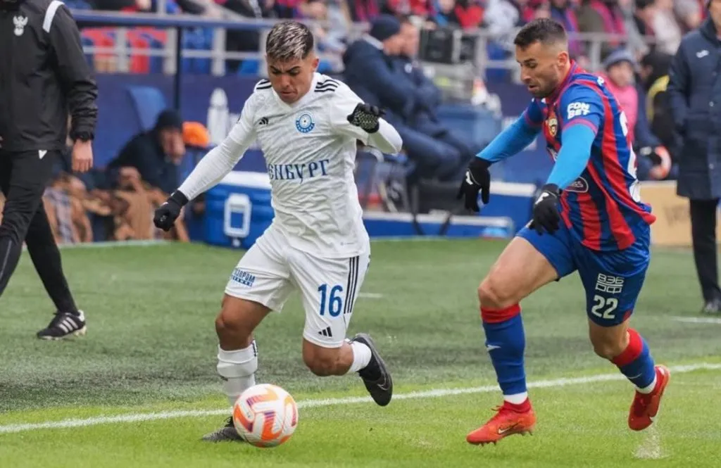 Jordhy Thompson tuvo su debut oficial en la Liga Premier de Rusia. (Foto: Instagram)