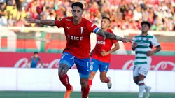 La Universidad Católica derrotó por 2-0 a Palestino y sumó sus primeros tres puntos