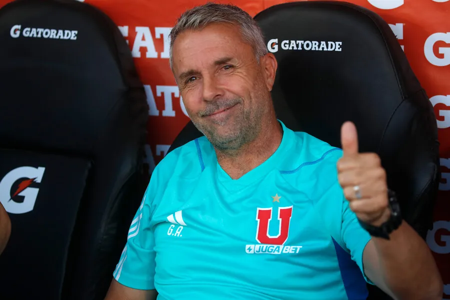 Álvarez no piensa aún en Colo Colo | Foto: Photosport