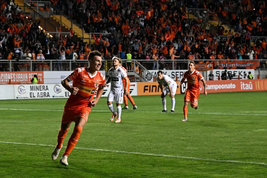 Cobreloa celebró en el norte. | Foto: Photosport