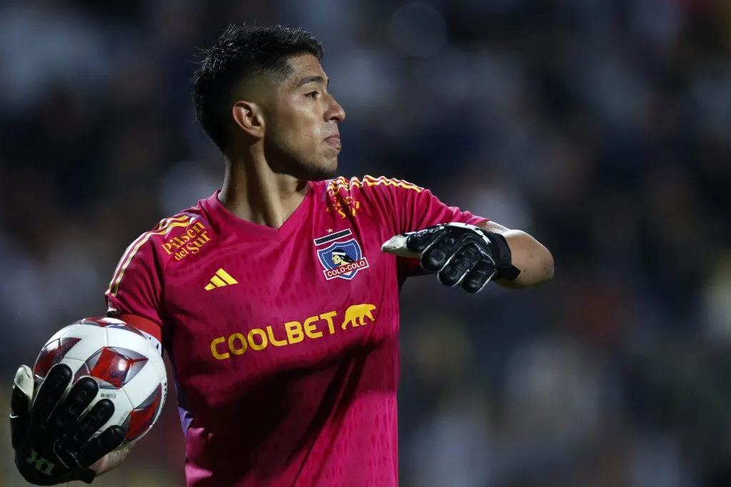 Brayan Cortés fue importe en la clasificación de Colo Colo ante Godoy Cruz. (Foto: Photosport)