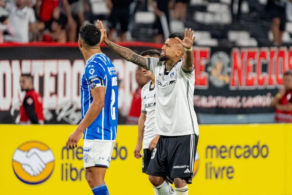 Vidal pone en duda su presencia para los próximos partidos de Colo Colo | Foto: Guillermo Salazar
