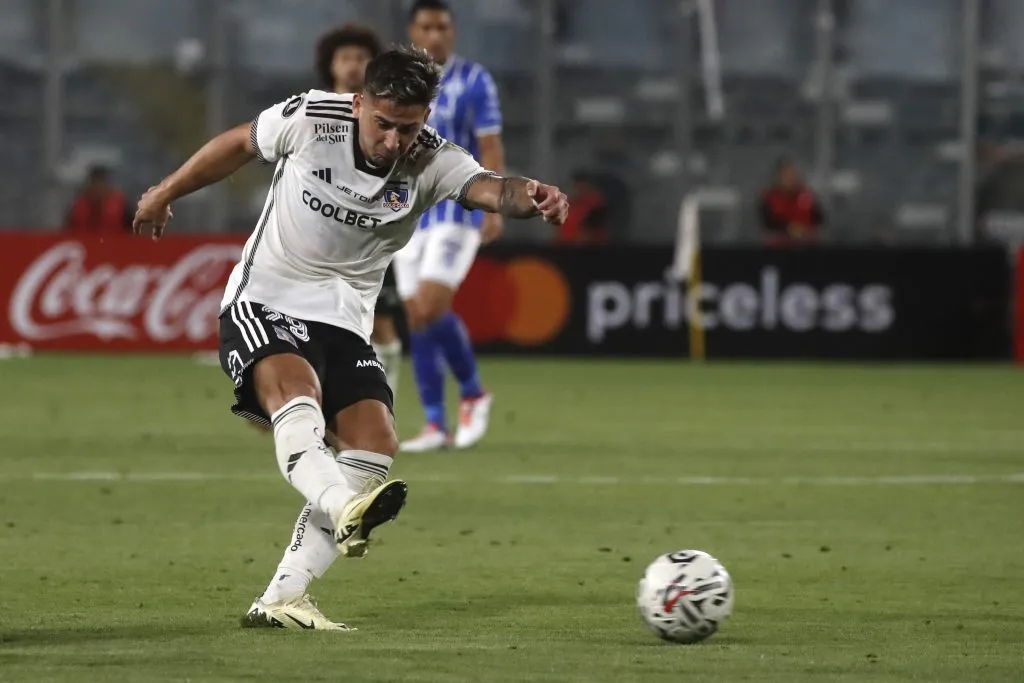 Guillermo Paiva ingresó en el segundo tiempo, reemplazando al lesionado Arturo Vidal. (Foto: Jonnathan Oyarzún/Photosport)
