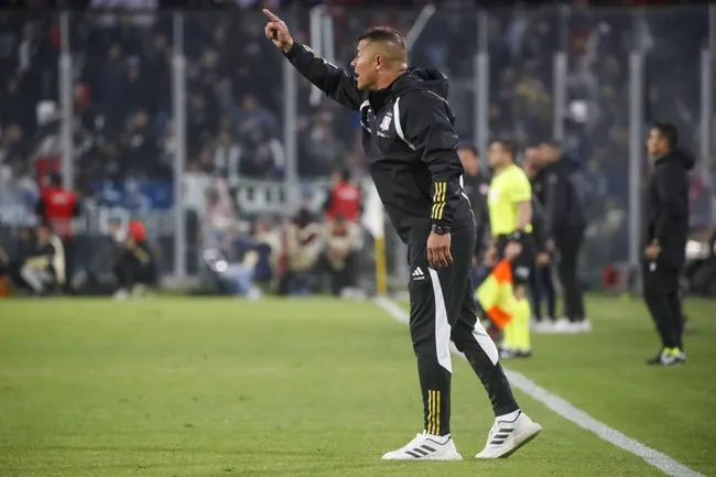 Giorgio Armas espera que Jorge Almirón avance con Colo Colo a octavos de final de Copa Libertadores (Foto: Colo Colo)