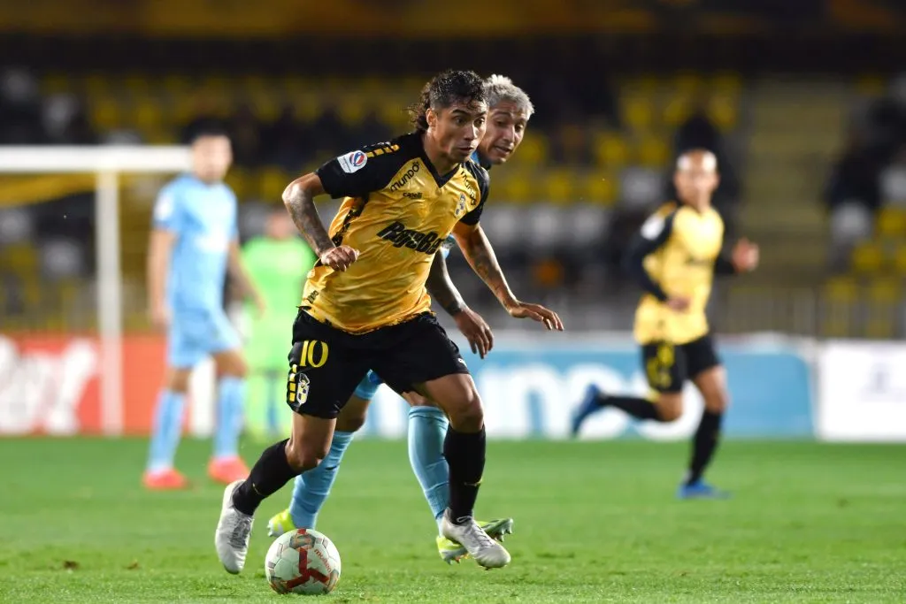 Luciano Cabral es la gran figura de Coquimbo Unido. (Foto: Alejandro Pizarro Ubilla/Photosport)