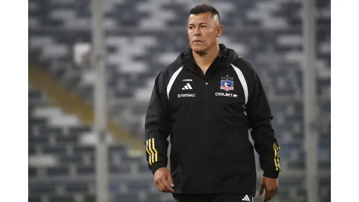 Jorge Almirón no convence a un histórico de Colo Colo. (Foto: Jonnathan Oyarzún/Photosport)