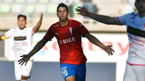 Universidad Católica derrota a Deportes Copiapó como visitante