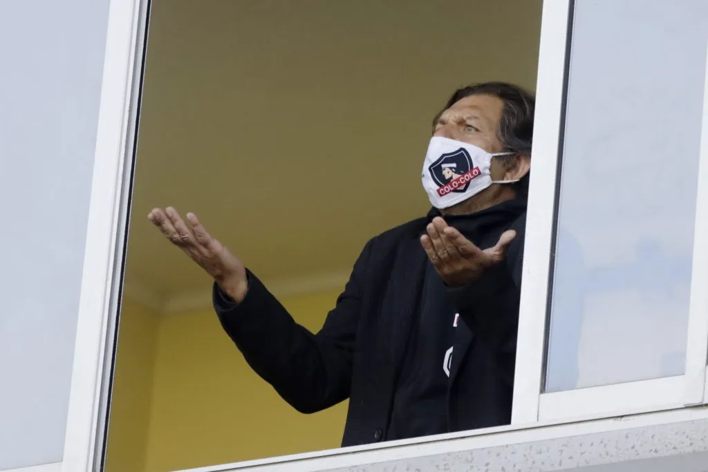 A Mosa le siguen sacando en cara cuando Colo Colo peleó el descenso | FOTO: Eduardo Fortes/Photosport