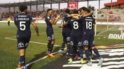 Universidad Católica visitará a Deportes Copiapó en el estadio Luis Valenzuela Hermosilla. (Foto: Photosport)